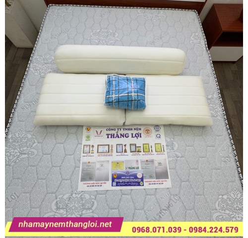 BỘ GỐI CAO SU FOAM THẮNG LỢI ( 2 NẰM + 1 ÔM)
