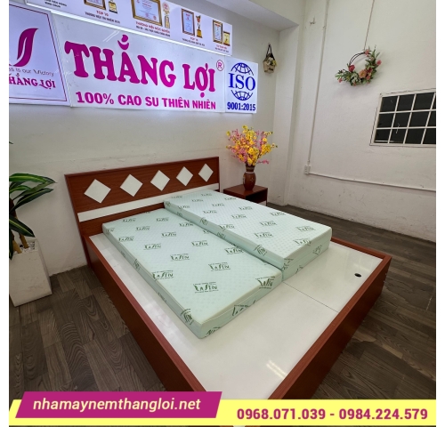 Nệm cao su thiên nhiên Super Win Thắng Lợi gấp 3